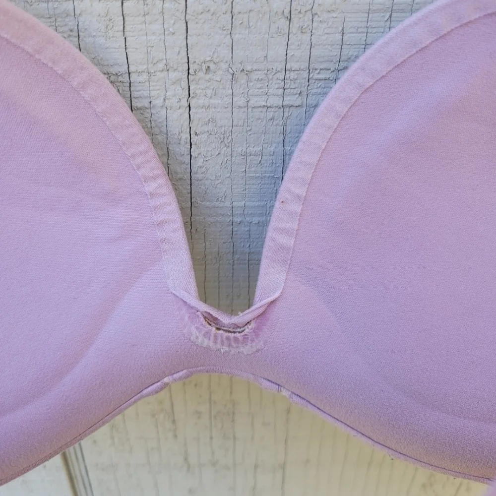 Victoria's Secret Pink Padded Push Up Plunge Comfortable Bra 34C